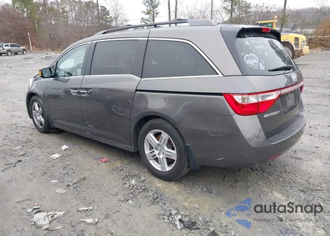 2011 Honda Odyssey Touring/Touring Elite z USA, uszkodzony, nr VIN 5FNRL5H93BB047641